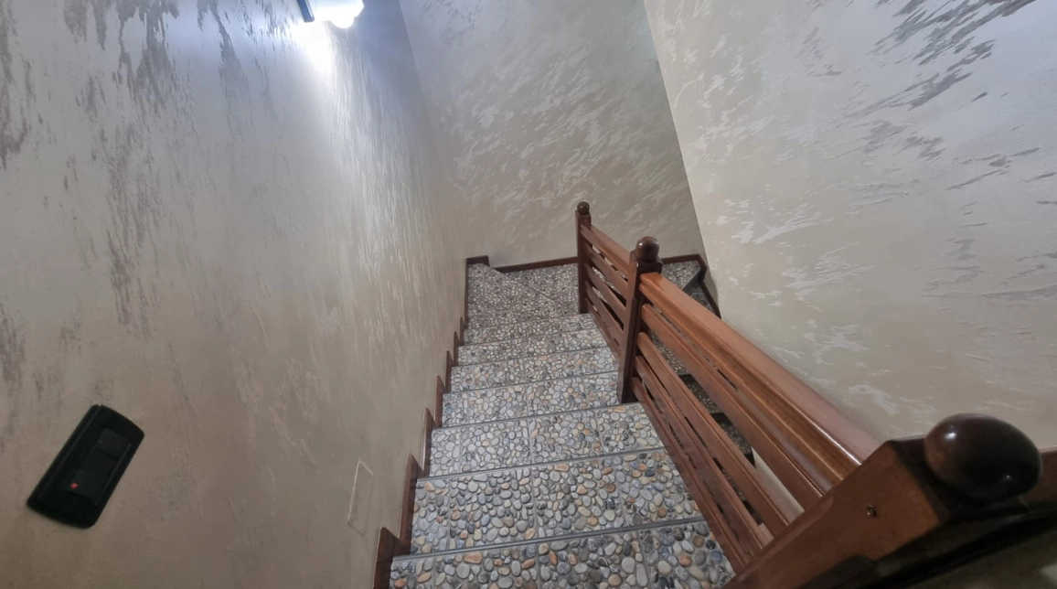 Oferta 3 camere, 140 mp , de vanzare casa in zona Nicolina,  Cardiomed imagine 9