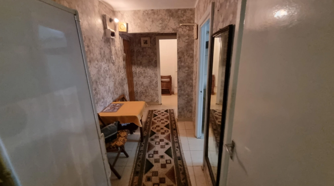 Oferta Tatarasi apartament 64 mp , 3 camere, semidecomandat, de vanzare,  Piata Chirila imagine 6