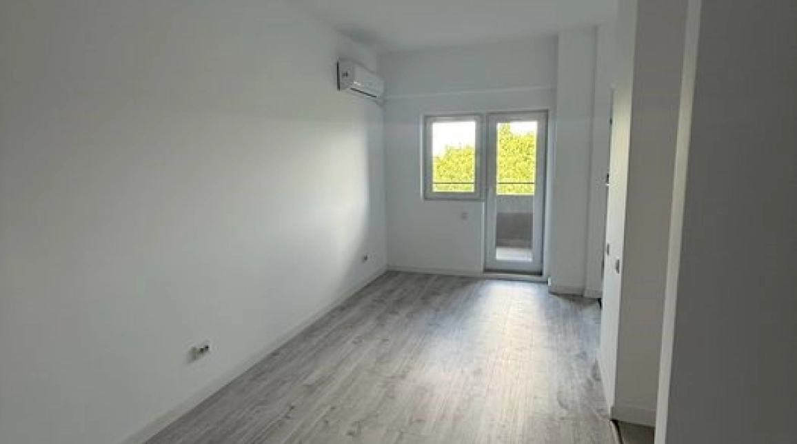 Oferta Tatarasi apartament nou 51 mp , 2 camere, , de vanzare,  Aurel Vlaicu imagine 4