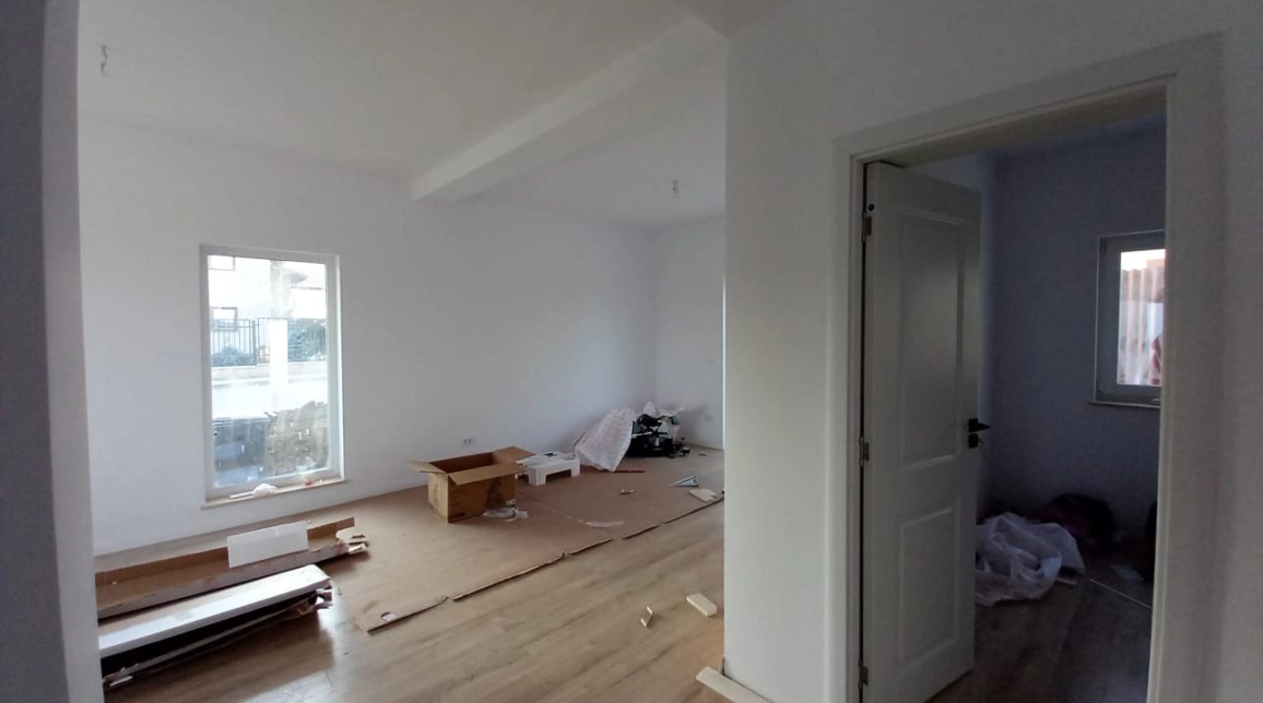 Oferta Casa, 4 camere, 105 mp , Valea Lupului, de vanzare,  Antena Orange imagine 3