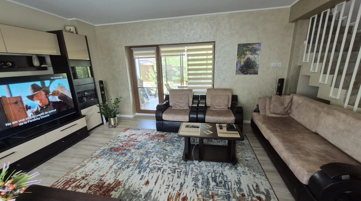 Oferta Casa, 4 camere, 115 mp , Miroslava, de vanzare,  Transanapet imagine 1