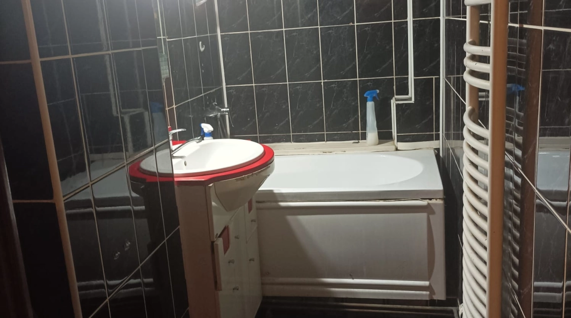 Oferta Apartament, 2 camere, decomandat, 46 mp , Alexandru cel Bun, de inchiriat,  Restaurant Rita imagine 7