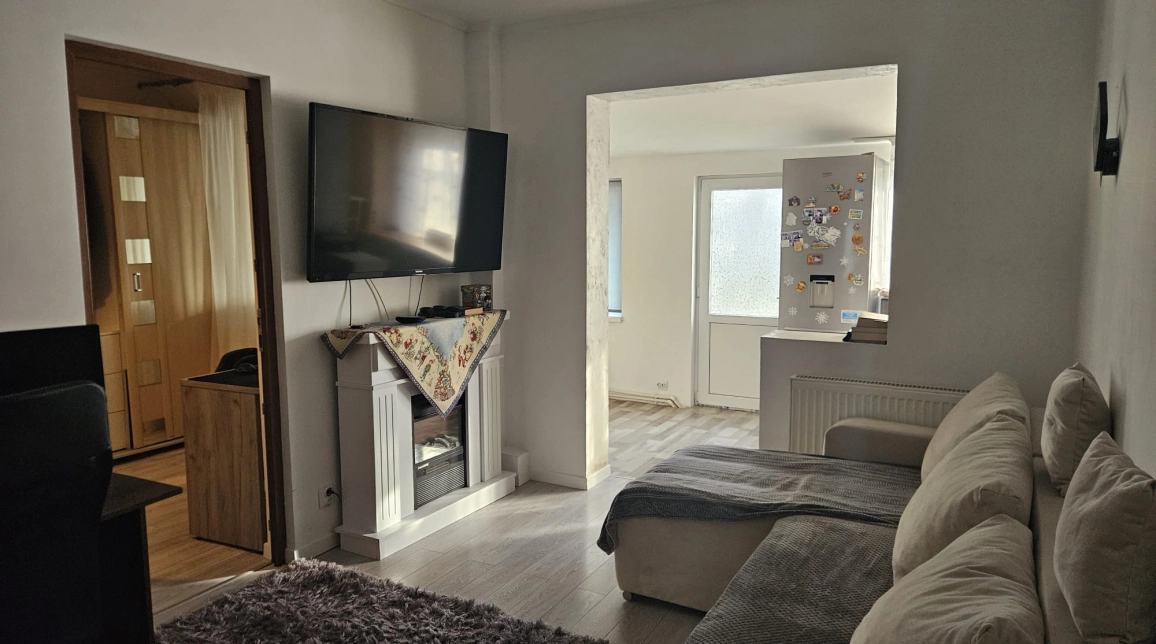 Oferta De vanzare apartament, 2 camere, nedecomandat, 50 mp , Alexandru cel Bun,  Liceul Miron Costin imagine 12