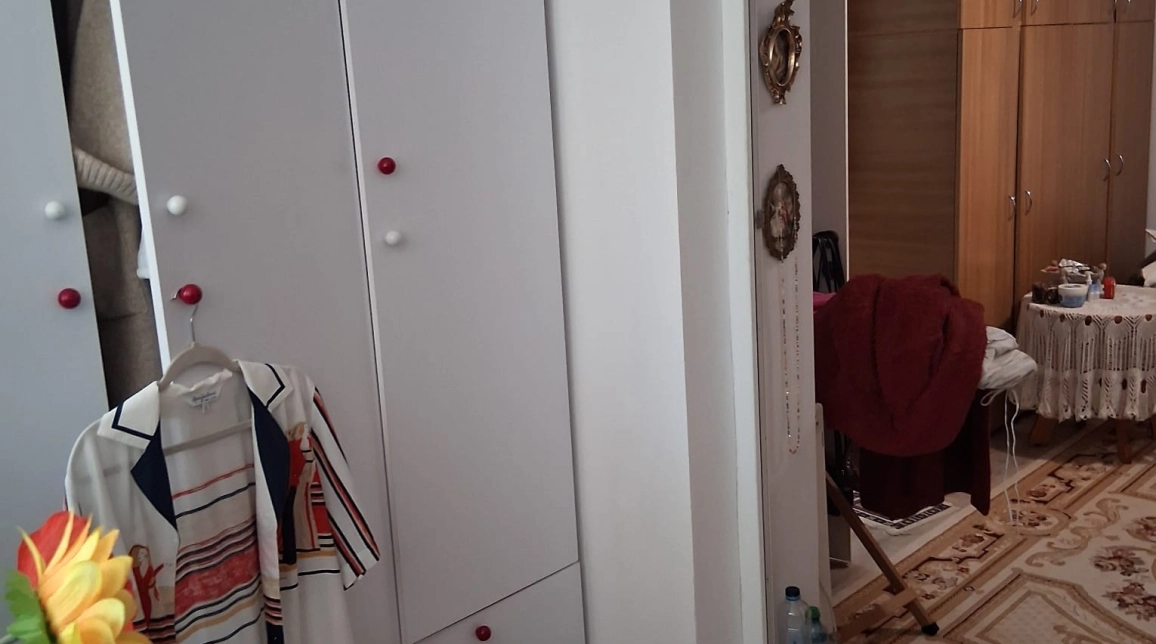 Oferta Apartament, 3 camere, nedecomandat, 60 mp , Tudor Vladimirescu, de vanzare,  Intersectia Bucsinescu imagine 9