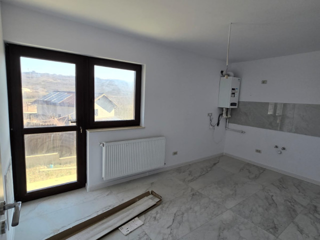 De vanzare vila, 3 camere,  90mp, Miroslava,  (la 2 km de primarie) 154022