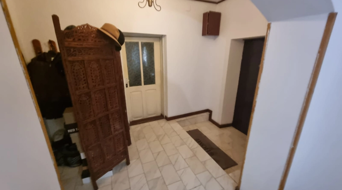 Oferta 7 camere, 240 mp , de vanzare casa in zona Sararie,  dupa spital Arcadia imagine 7