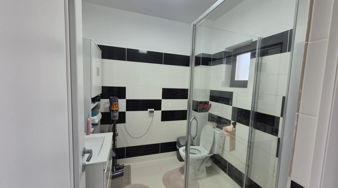 Oferta De vanzare casa, 4 camere, 110 mp , Miroslava,  Transanapet imagine 19