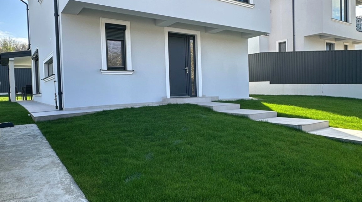 Oferta Casa, 4 camere, 114 mp , Bucium, de vanzare,  Visani - strada principala imagine 4