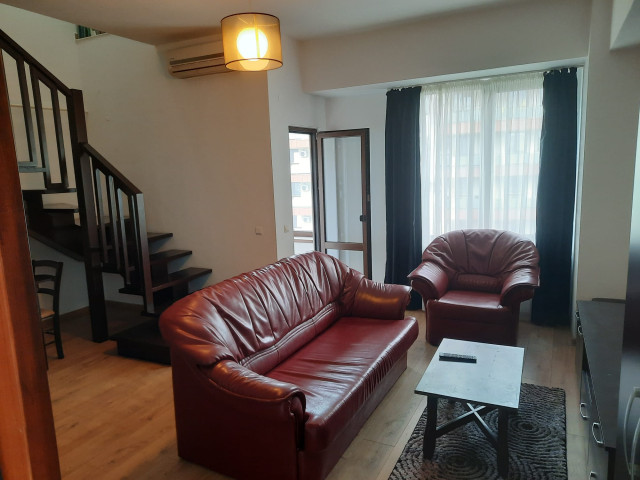 3 camere,   ,  77 mp , de vanzare apartament in zona Centru,  (PALAS) 153068