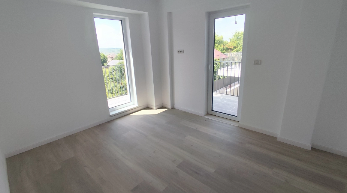Oferta Apartament nou de vanzare, 3 camere, semidecomandat, 80 mp , Popas Pacurari,  400m de la drumul european imagine 5