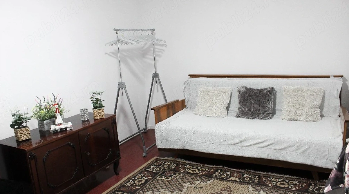 Oferta Apartament de inchiriat, 2 camere, decomandat, 40 mp , Mircea cel Batran,  Liceul Economic Corp B imagine 1