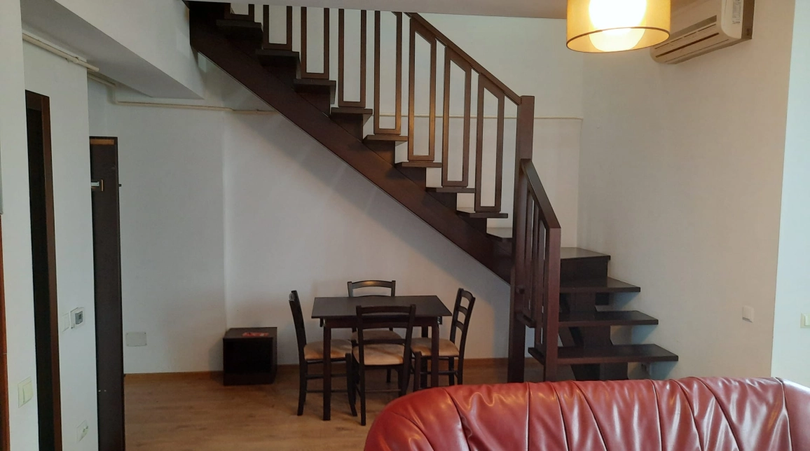 Oferta 3 camere, , 77 mp , de vanzare apartament in zona Centru,  PALAS imagine 2