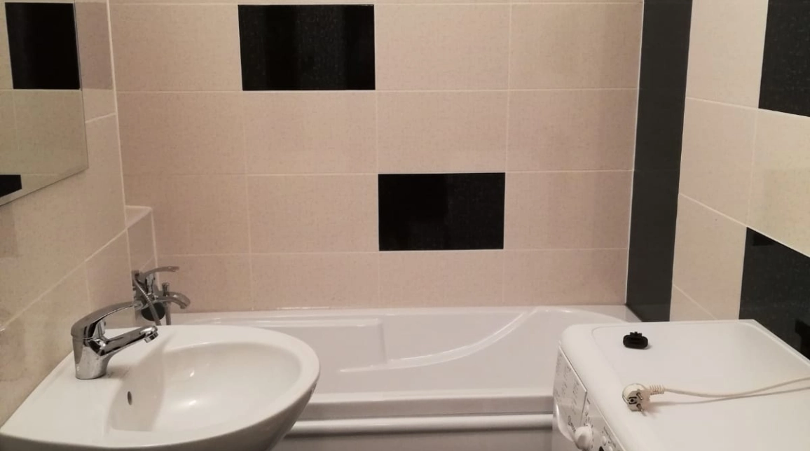 Oferta 2 camere, semidecomandat, 52 mp , de vanzare apartament in zona Podu Ros,  Salubris imagine 8