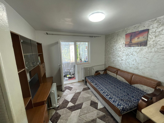 De vanzare apartament, 2 camere,  decomandat ,  37 mp , Tatarasi,  (Carrefour Express) 162782