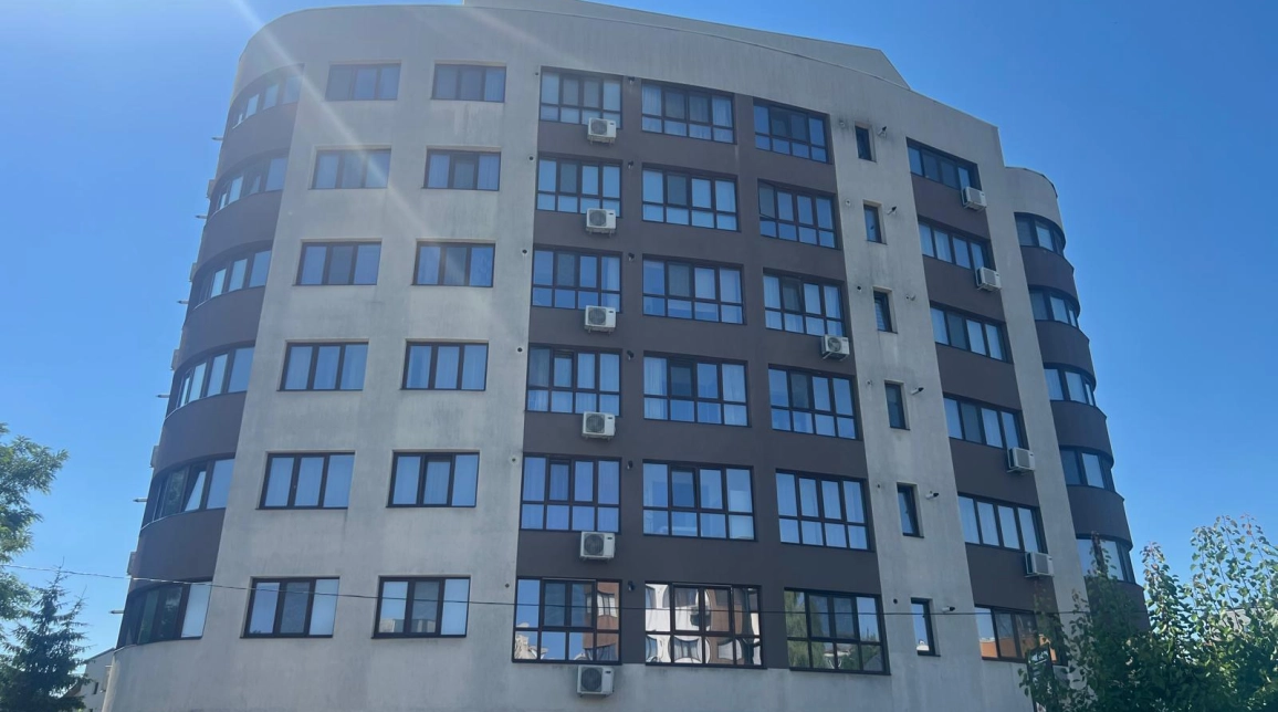 Oferta Centru apartament 53 mp , 3 camere, , de vanzare,  Vis a vis de Palas Mall imagine 1