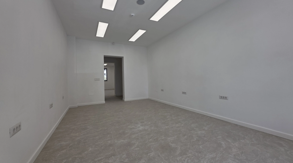 Oferta Spatiu comercial Podu Ros - Piata Nicolina  97mp  imagine 8
