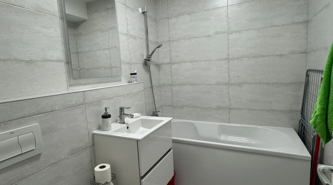 Oferta 2 camere, decomandat, 55 mp , de inchiriat apartament nou in zona Bucium,  Family Market/ Freya Residence  imagine 9