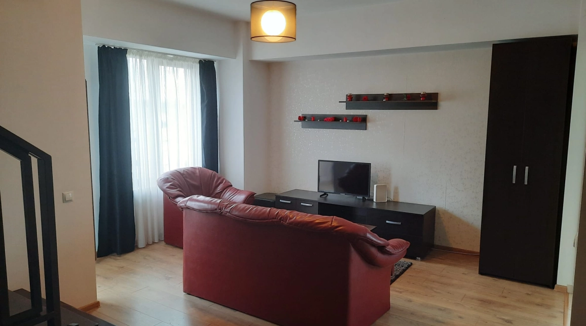 Oferta 3 camere, , 77 mp , de vanzare apartament in zona Centru,  PALAS imagine 3