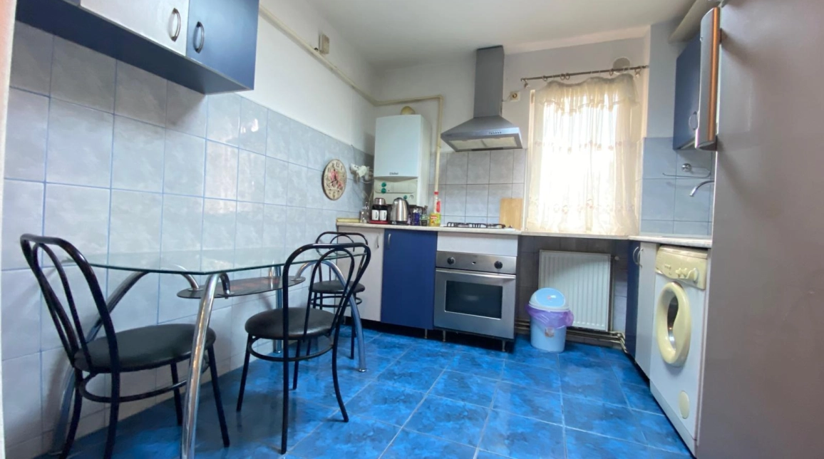 Oferta De vanzare apartament, 3 camere, semidecomandat, 66 mp , Podu Ros,  Bld Socola imagine 14