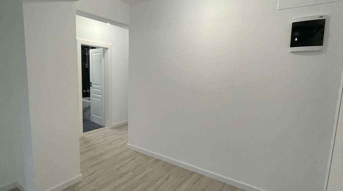 Oferta Apartament nou, 3 camere, semidecomandat, 83 mp , CUG, de vanzare,  1.5 km de la Al. T. Neculai imagine 7