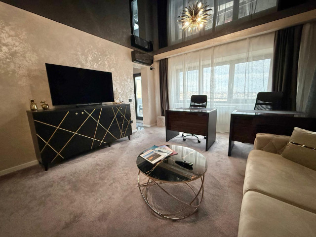 De vanzare apartament, o camera,   ,  42 mp , Pacurari,  (ROND TRAMVAI) 160387