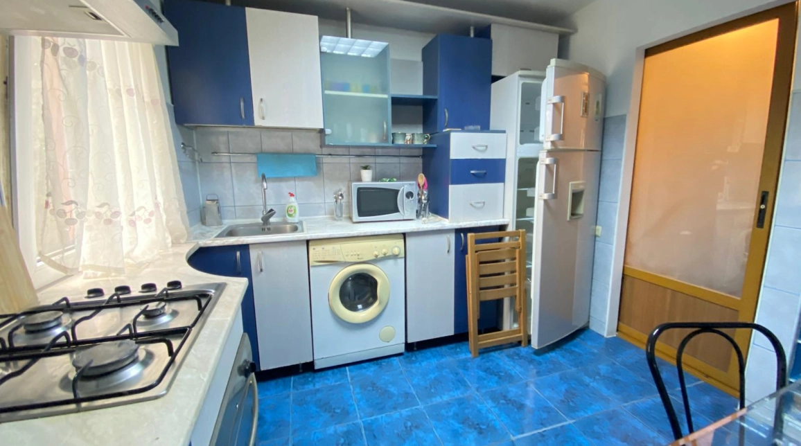 Oferta De vanzare apartament, 3 camere, semidecomandat, 66 mp , Podu Ros,  Bld Socola imagine 13