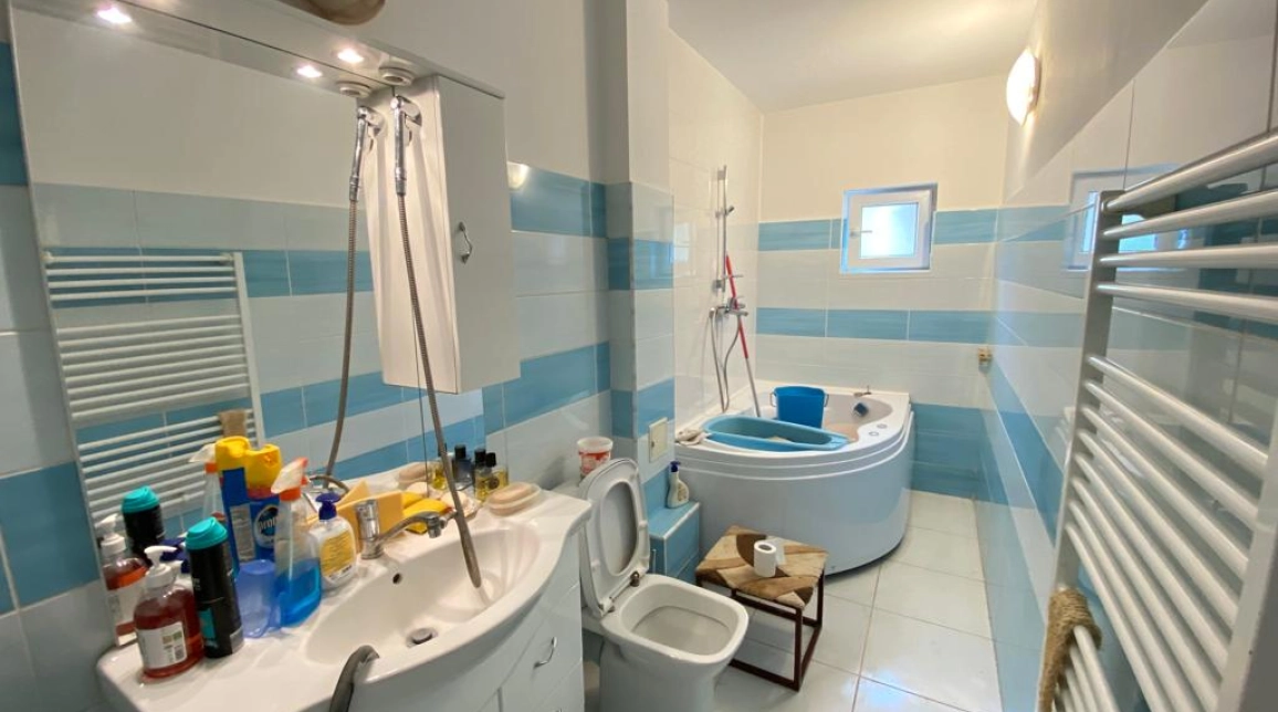 Oferta Casa de vanzare, 4 camere, 140 mp , Bucium,  LIDL Bucium imagine 13