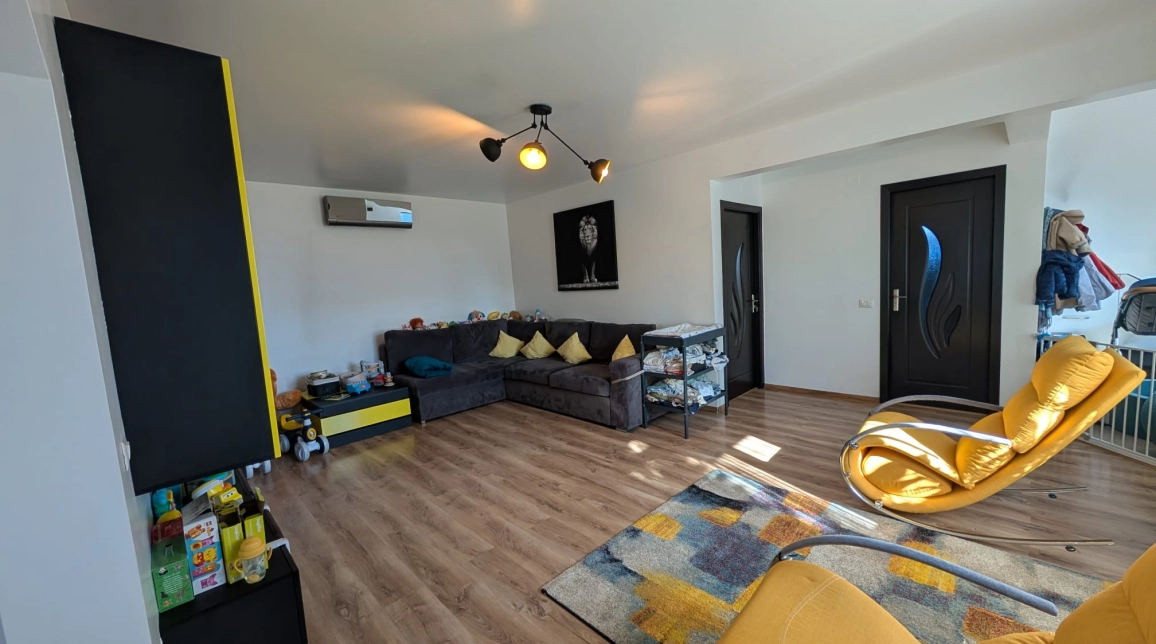 Oferta Casa, 4 camere, 105 mp , Lunca Cetatuii, de vanzare,  dupa profi imagine 1