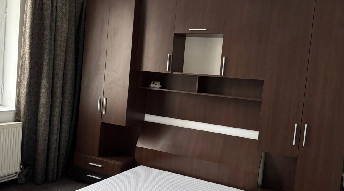 Oferta Apartament, 2 camere, decomandat, 50 mp , Centru, de inchiriat,  Piata Unirii imagine 2