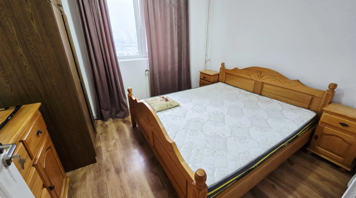 Oferta Apartament de inchiriat, 2 camere, decomandat, 42 mp , Alexandru cel Bun,  Penny imagine 1