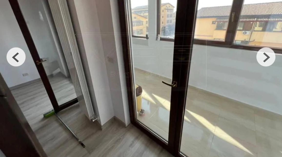 Oferta Apartament, 3 camere, , 81 mp , CUG, de vanzare,  Cartier Nicole imagine 9