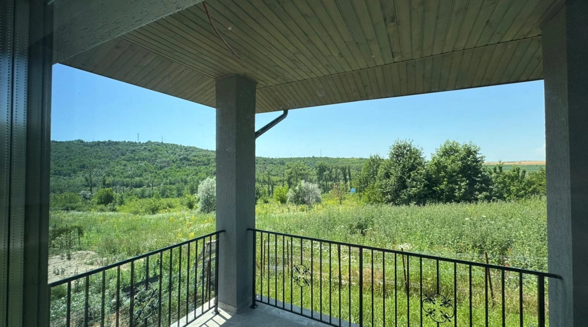 Oferta 4 camere, 104 mp , de vanzare casa in zona Valea Adanca,   imagine 2