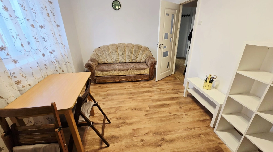 Oferta Apartament de inchiriat, 2 camere, decomandat, 42 mp , Alexandru cel Bun,  Penny imagine 4