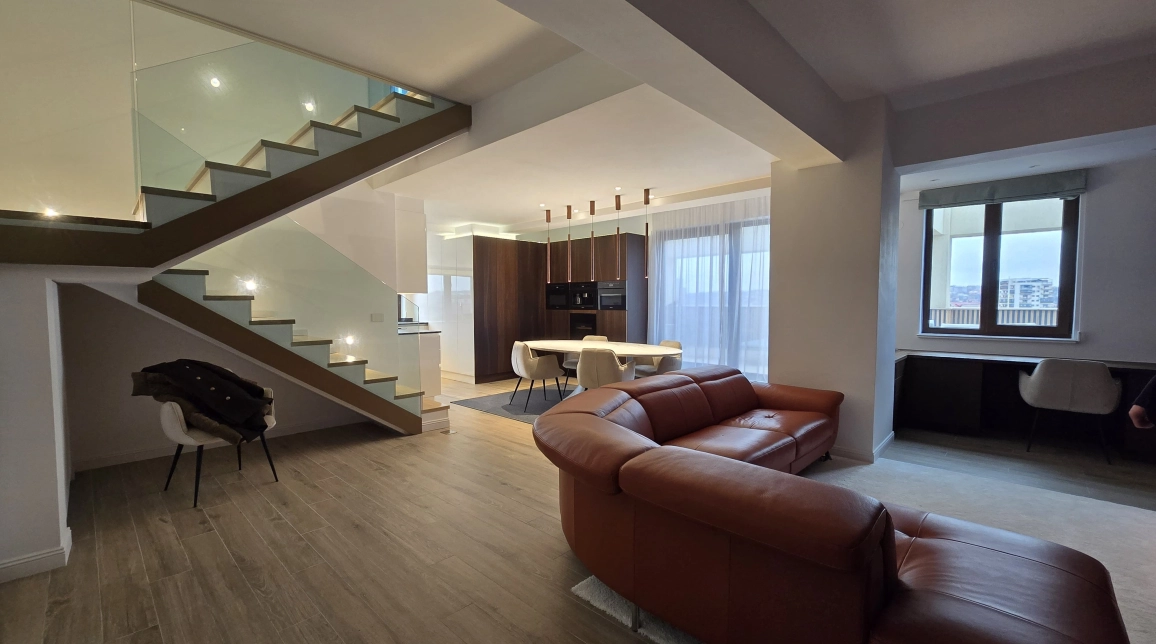 Oferta Apartament nou de vanzare, 4 camere, , 130 mp , Centru,  Penthouse  Lazar Residence imagine 1