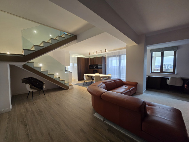Apartament nou de vanzare, 4 camere,   ,  130 mp , Centru,  (Penthouse  Lazar Residence) 157365
