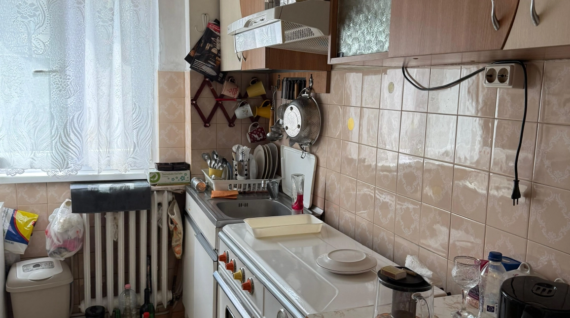 Oferta 3 camere, semidecomandat, 72 mp , de vanzare apartament in zona Podu Ros,  Liceul Racovita imagine 6