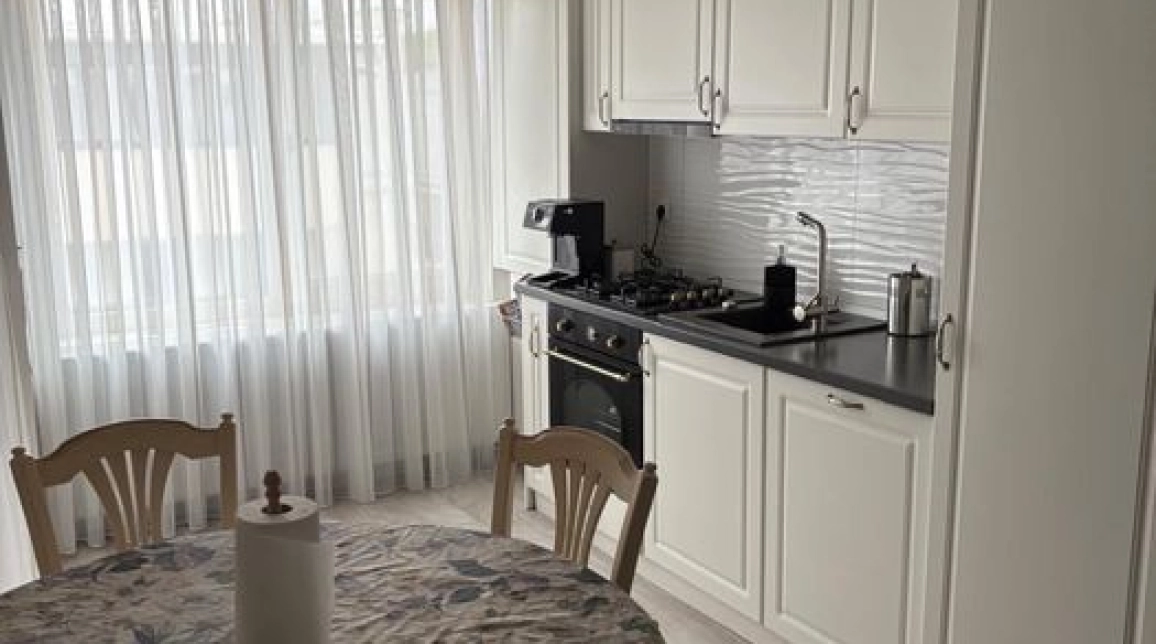 Oferta Apartament, 2 camere, , 51 mp , Podul de Fier, de vanzare,  Moara de Vant  imagine 2