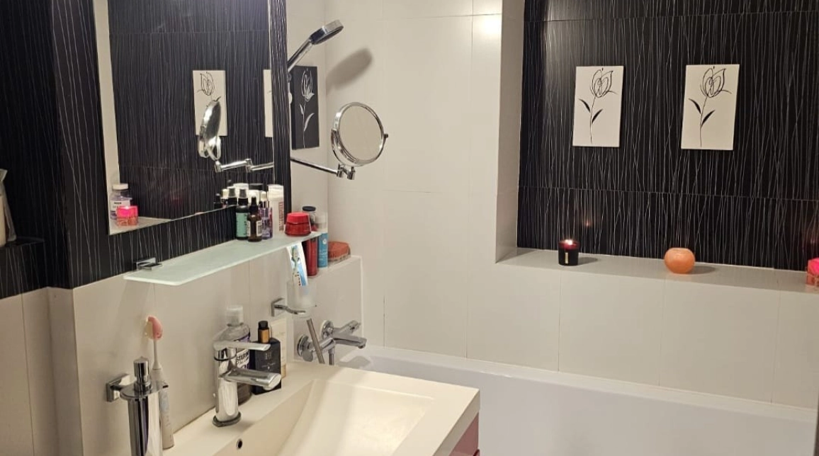 Oferta Pacurari apartament 90 mp , 4 camere, decomandat, de vanzare,  KAUFLAND imagine 4