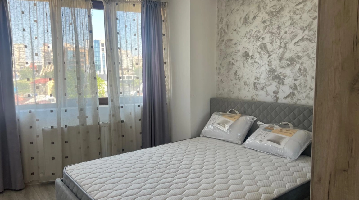 Oferta Apartament nou de inchiriat, 3 camere, , 55 mp , Centru,  Pallas Mall imagine 1