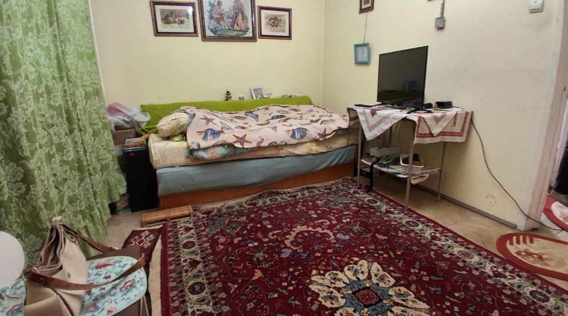 Oferta 3 camere, semidecomandat, 70 mp , de vanzare apartament in zona Podu Ros,  Liceul Emil Racovita imagine 3