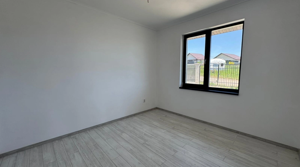 Oferta 4 camere, 104 mp , de vanzare casa in zona Valea Adanca,   imagine 5