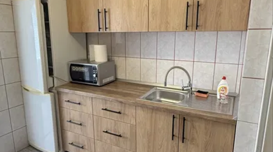 Oferta Nicolina apartament 50 mp , 2 camere, decomandat, de inchiriat,  Lidl imagine 4
