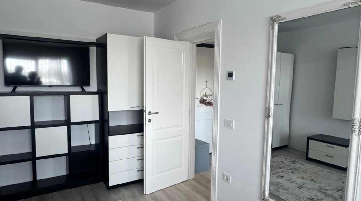 Oferta De inchiriat apartament nou, o camera, decomandat, 37 mp , Poitiers,  Poities Towers  imagine 3