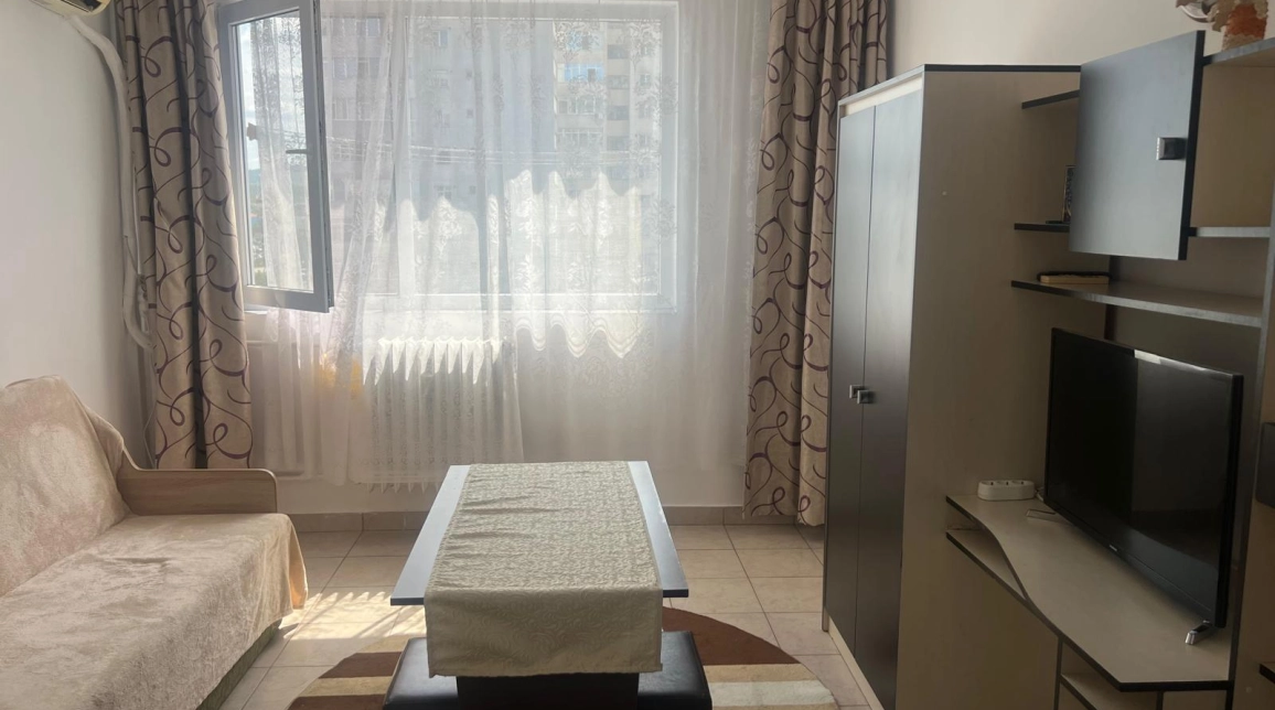 Oferta Apartament, o camera, decomandat, 27 mp , Podu Ros, de vanzare,  Bld Socola imagine 2