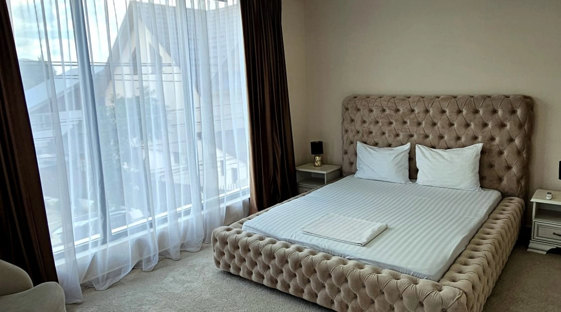 Oferta Casa, 3 camere, 103 mp , Tatarasi, de vanzare,  Piata Chirila imagine 5
