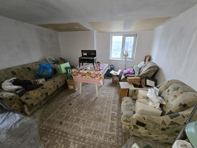 5 camere,   ,  135 mp , de vanzare apartament in zona Baza 3,  (carrefour felicia la bulevard) 160738