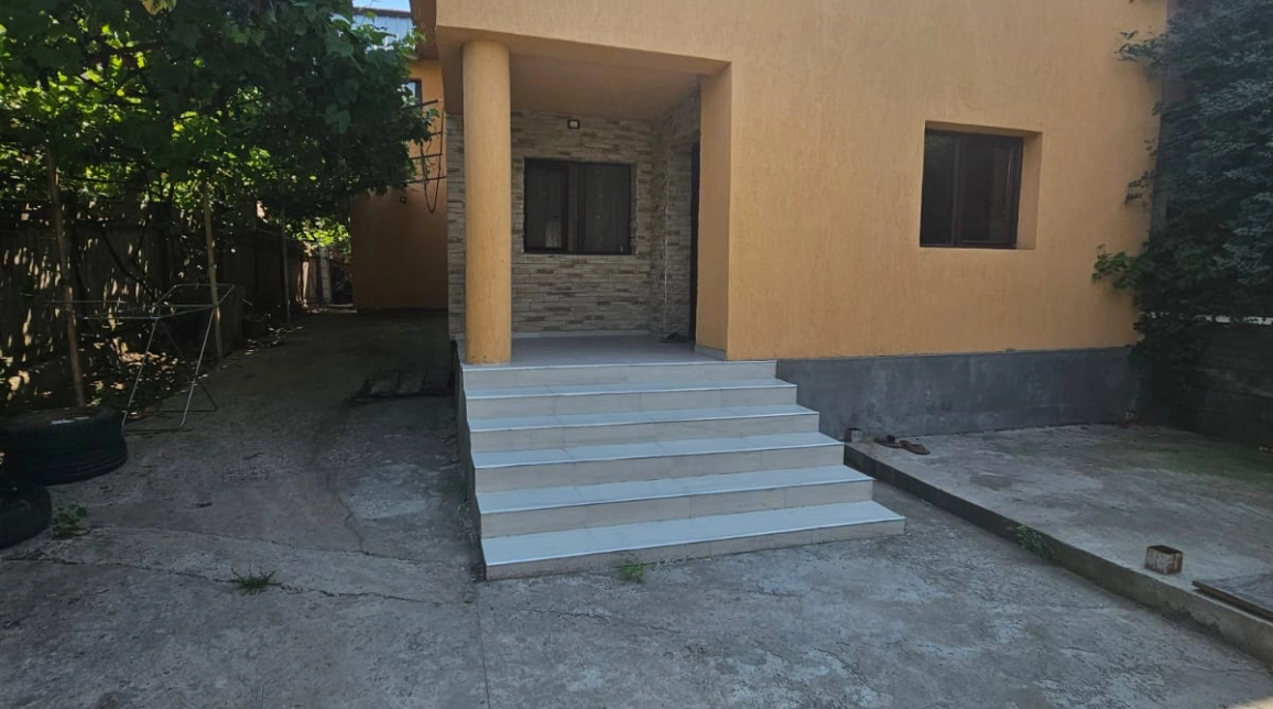 Oferta CUG casa 202 mp , 8 camere, de vanzare,   imagine 2