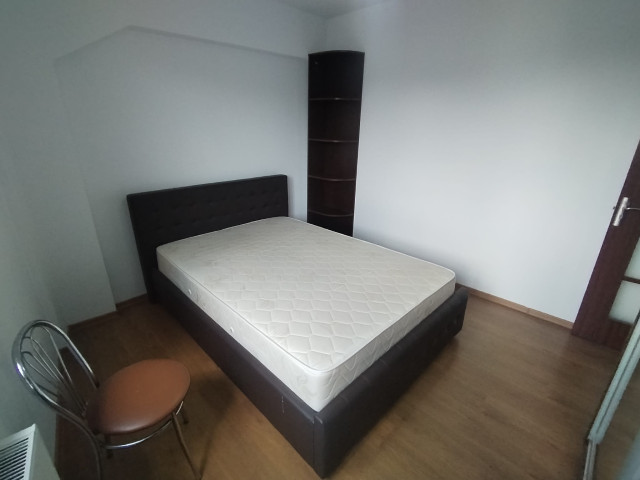 Central apartament  40 mp , 2 camere,  semidecomandat , de inchiriat,  (Pallas Campus ) 162469