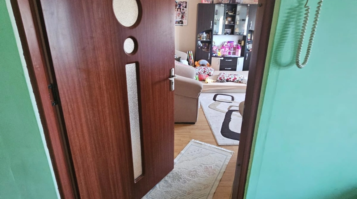 Oferta 6 camere, 250 mp , de vanzare casa in zona Valea Adanca,   imagine 2