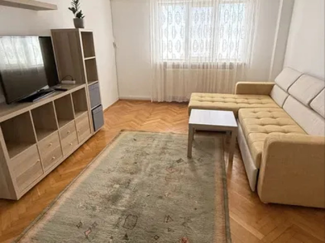 Nicolina apartament  50 mp , 2 camere,  decomandat , de inchiriat,  (Lidl) 162674